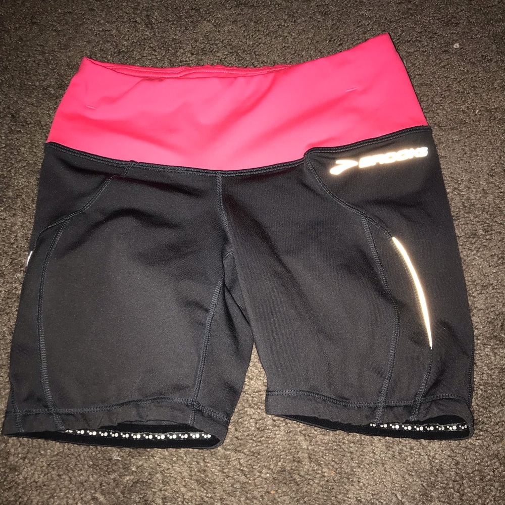 Reflective bicycle shorts